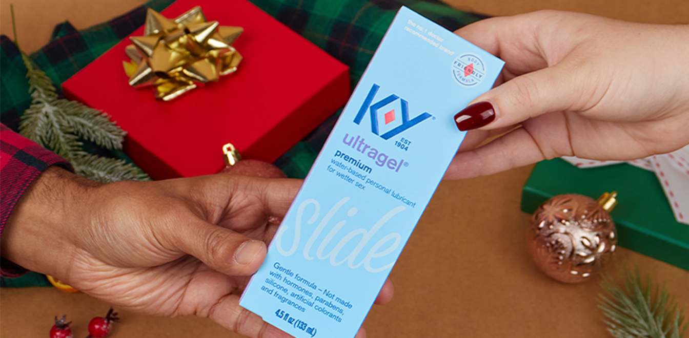 Persons hand shows the ultragel premium product pack.